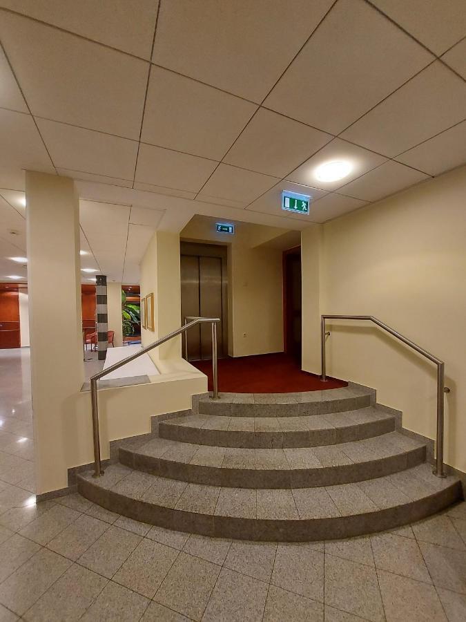 Csipke Hotel Kiskunhalas Luaran gambar